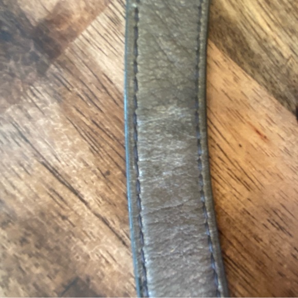 COACH vintage leather metallic/silver Y2K shoulder bag - Picture 3 of 10